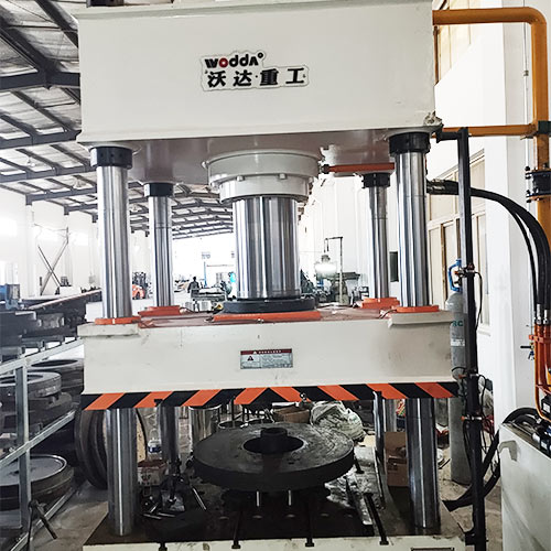 200噸不銹鋼鍋拉伸液壓機